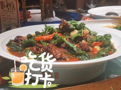 红烧鸡-明丰小渔馆(明月路店)