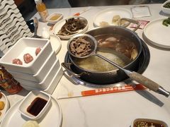 -魁牛·潮汕牛肉自助火锅(沈辽路万达店)