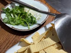 -万里闯关东铁锅炖菜馆(高新旗舰店)