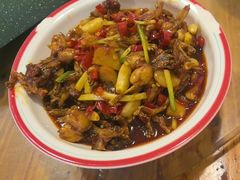 -冶建镜子·老南昌大排档·江西虾王(总店)