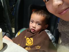 -忘情水鱼头·鲜鱼火锅(滨江中路店)