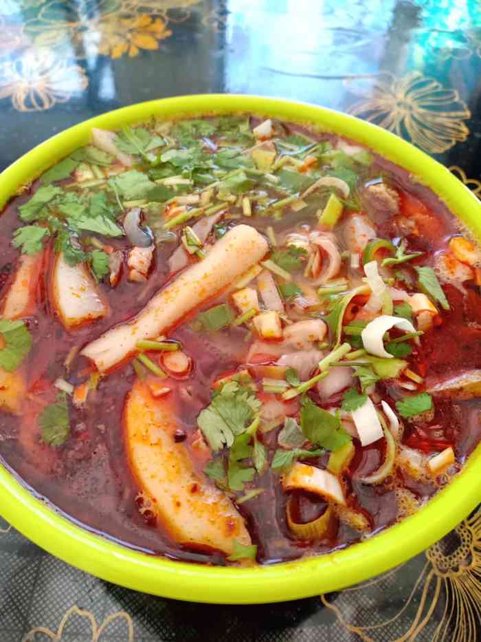 吃外面的羊杂总感觉要小心翼翼的去吃.