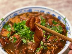 卤煮火烧-门框胡同百年卤煮(新街口店)