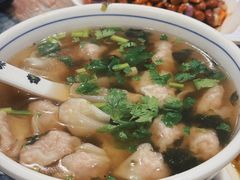 -老谢野馄饨(延安路店)