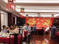 -梅龙镇酒家(南京西路总店)