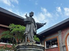 -乌布德传统市场