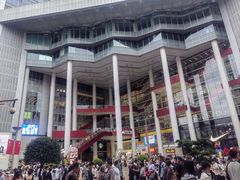 -奈雪的茶(市百一店)