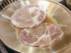 -臻牛烤肉