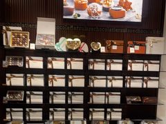 -Laderach 莱德拉(上海环贸iapm店)