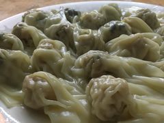 -溢香专业制作饺子云吞(莲花二村店)