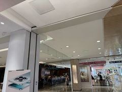 -星巴克(杭州西湖银泰1F店)