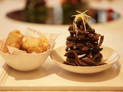 脆鳝拼向脆银鳕鱼-太湖饭店·寄畅轩中餐厅
