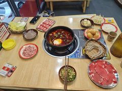 -钱摊摊安顺夺夺粉火锅(宏大广场店)