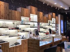 -一代眼镜·蔡司配镜(浦东大拇指广场店)
