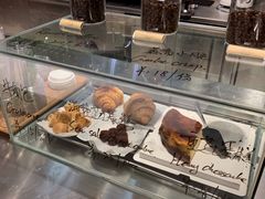 -RWORK·COFFEE(滨江店)
