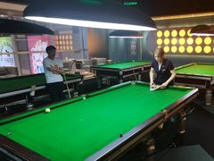 -夜时尚台球俱乐部(汉阳摩尔城店)