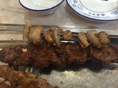 -马尔龙新疆饭店·清真(瑞景店)