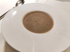 -MONICH牛排融合餐厅(和义大道购物中心店)