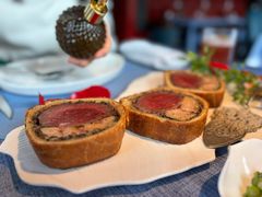 -弦月窗LUNETTE BY AMANDA(复兴路店)