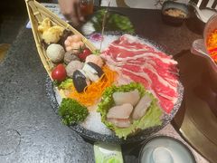 -湊湊火锅·茶憩(新中关购物中心店)