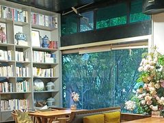-谷咖啡·鲜花绿植花园餐厅