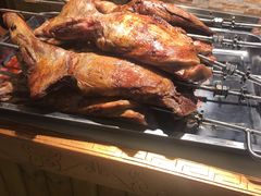 -清真·东拉黑炭火烤羊腿(世通·国际店)