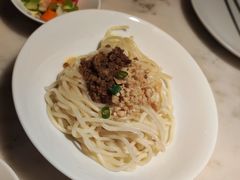 -初蓉丨遇见新川菜(亲贤街荣耀店)