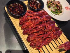 -肥肥虾庄·金牌油焖大虾(杨园滨江时代walk店)