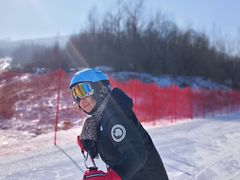 -中旅松花湖滑雪场
