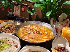 -唐猫庭院·千年陕菜(赛格国际购物中心店)