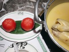 -禄婶鸡煲·打边炉