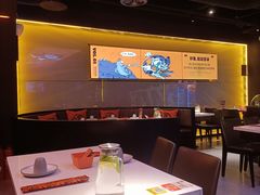 -鸣记脆皮烤鱼·海鲜烤鱼(三八广场店)