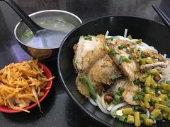 -丫丫桂林米粉(学府店)