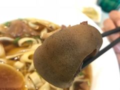 -天下三绝 牛肉面/红酒
