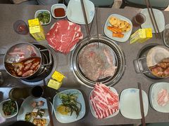 -金滏山烤肉·海鲜·火锅自助餐厅(襄阳万达店)