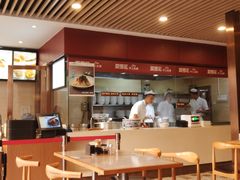 -夏雪花·手工拉面(南油店)