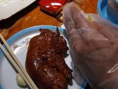 烤猪手-杨家崴子碳缸烧烤(东三马路店)