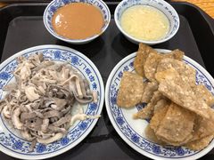 -门框胡同百年卤煮(新街口店)