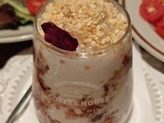 -玛格萝妮比萨屋(陆家浜路店)