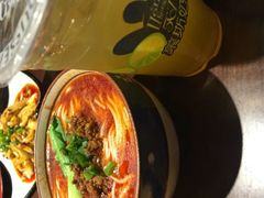 -三俞竹苑(红旗街万达店)