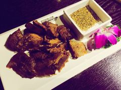 -HIHE Bistro·Oyster Bar(华熙live店)