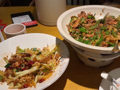 -爱碗亭·鲜炒湖南菜(壹城中心店)