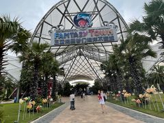 -三亚海昌梦幻海洋不夜城