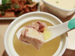 -老乡鸡(上海白玉兰广场店)