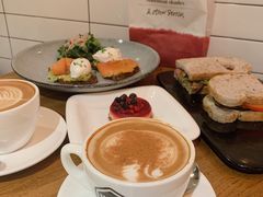 牛油果黑吐司-Moka Bros 摩卡站(嘉华店)