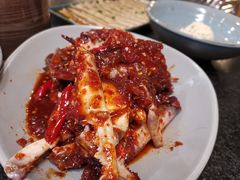 -草家酱蟹炭火烤肉店(珲春南路一店)