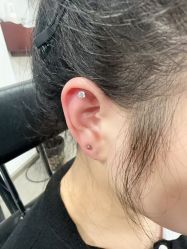 -龙之吻专业刺青·手工耳洞·纹身去色