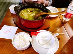 -周鱼小馆石锅酸菜鱼(活力汇店)