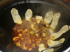 -锅来乐地锅鸡(安亭店)