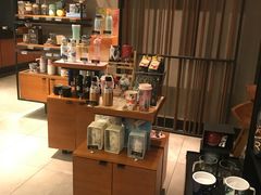 零售区-星巴克臻选(苏州汇豪店)